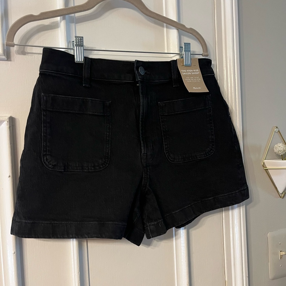 NWT Madewell High Rise Sailor Short, size 27